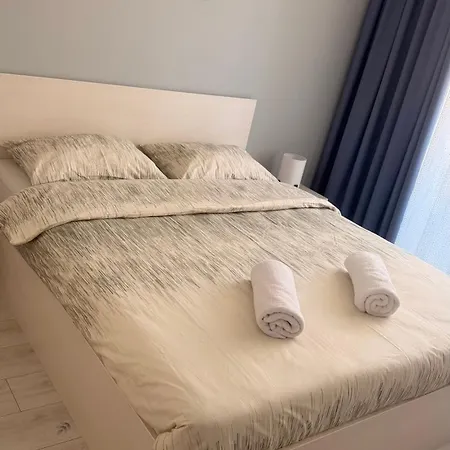 Park South Апартамент *
