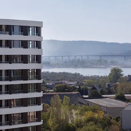 Апартамент Park South *